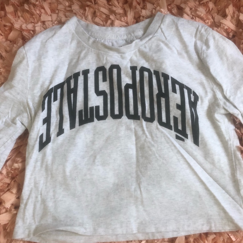 Aeropostal long sleeve tee